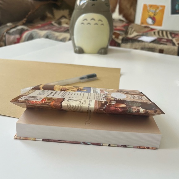 🏷️ aesthetic retro vintage A6 grid notebook - Picture 10 of 13